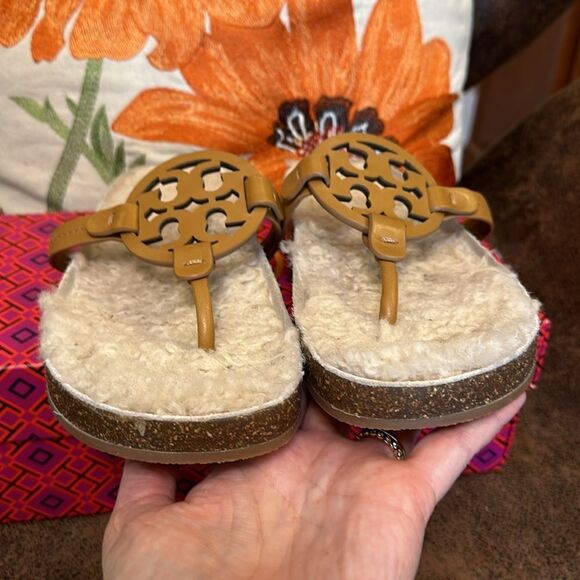 TORY BURCH CLOUD SHEARLING LEATHER MILLER SANDALS NATURAL CORK VGUC SZ 8M - Picture 11 of 14
